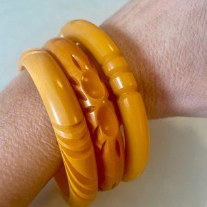 Set of 3 Bakelite butterscotch bangles!